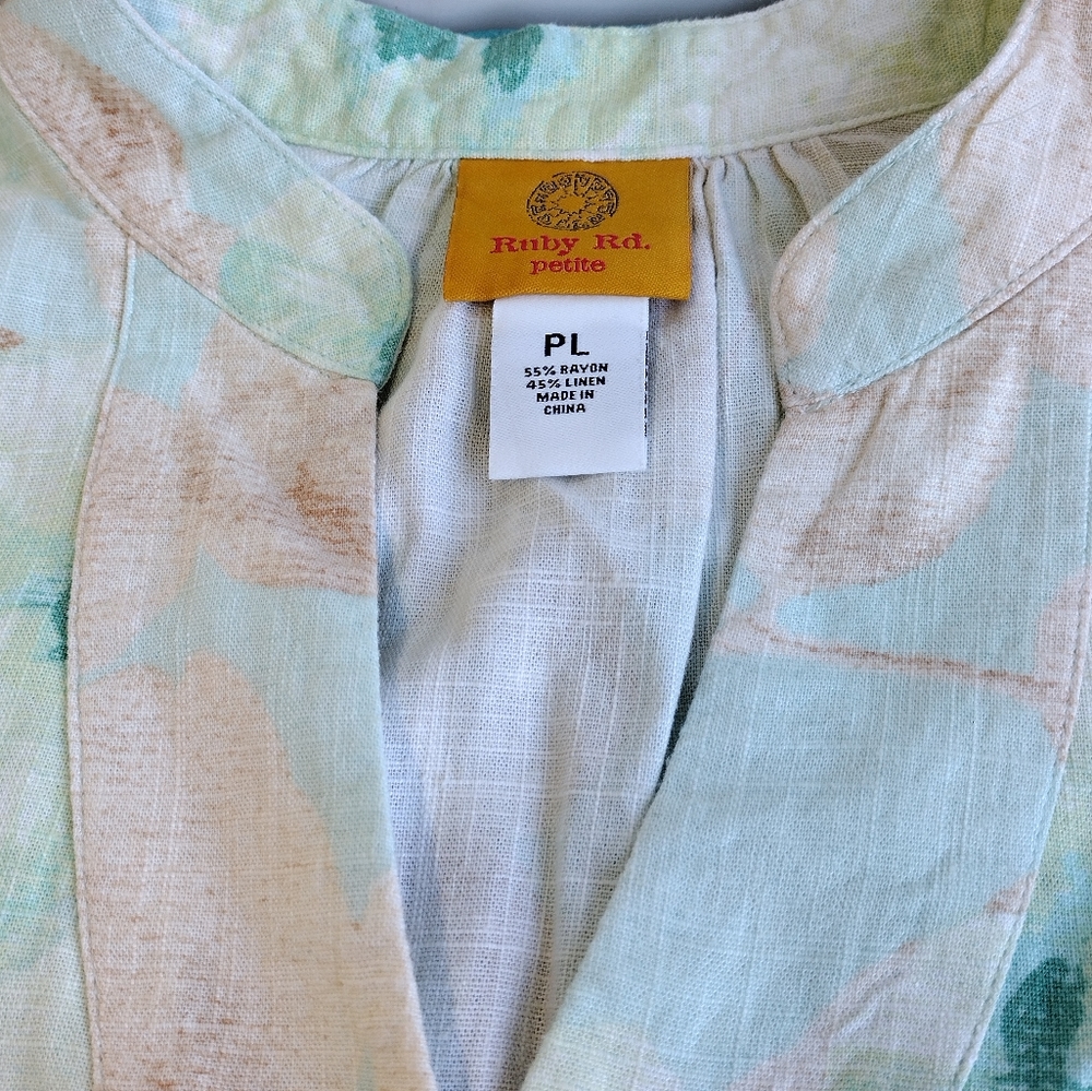 NWT Ruby Rd Womens Pullover Roll Tab Sleeves Floral Multicolor Blouse Size PL - Picture 7 of 11